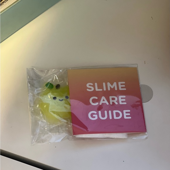 Momo slime Grey Bun Bun Fur - Picture 4 of 5